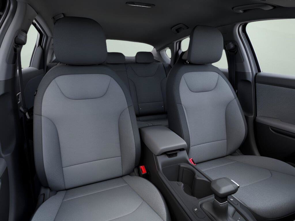 New 2026 Kia K4 FWD image 10