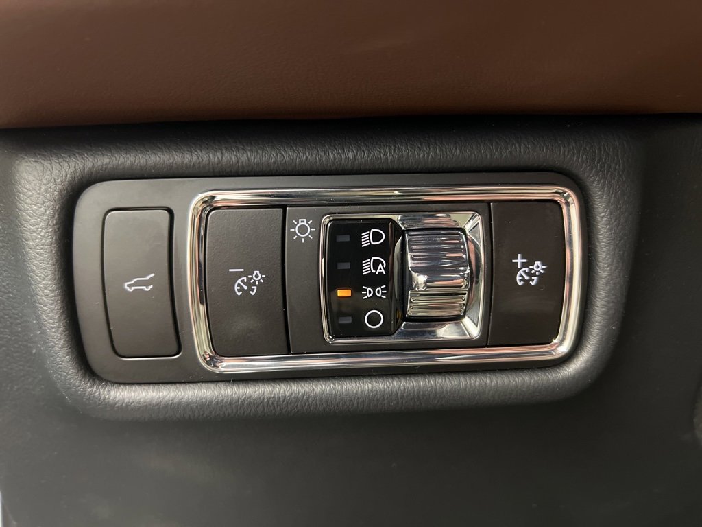 Used 2026 Lincoln Aviator Reserve image 23