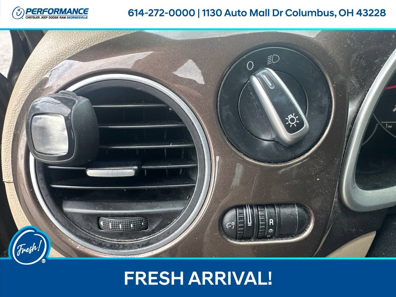 Used 2015 Volkswagen Beetle 1.8T FWD image 11