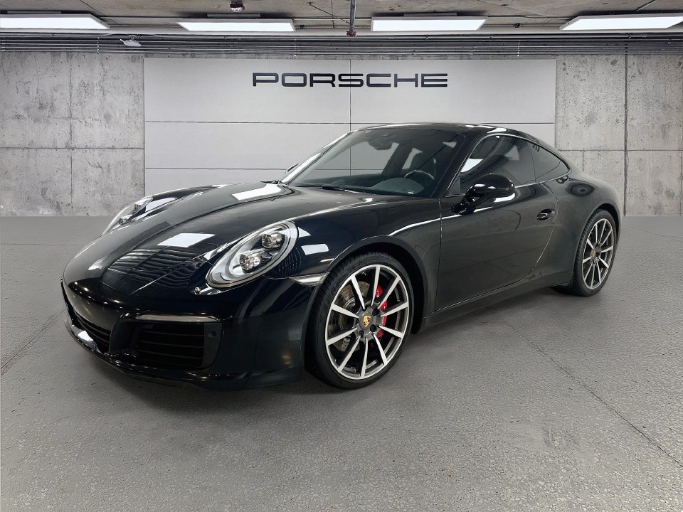 Certified 2017 Porsche 911 Carrera S RWD image 1