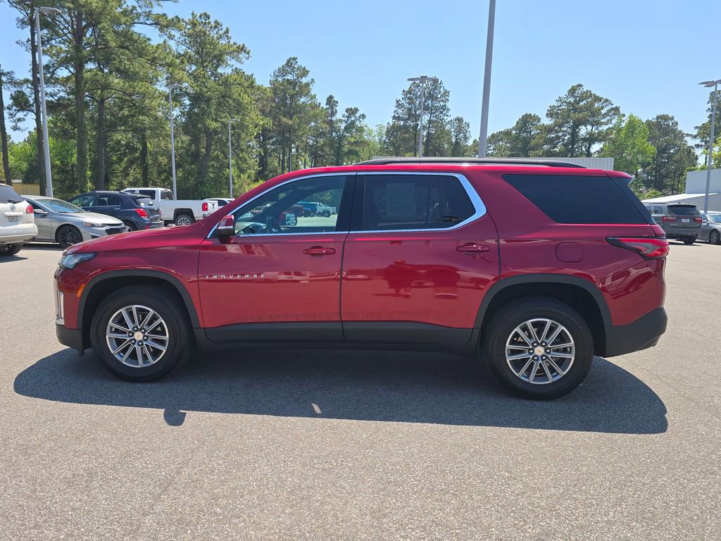 Certified 2023 Chevrolet Traverse LT FWD video 2