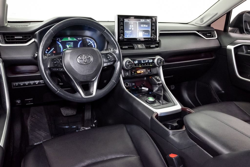 Used 2019 Toyota RAV4 Limited AWD/4WD image 9