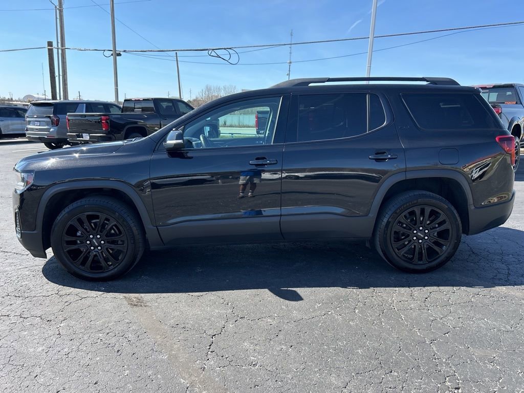 Used 2023 GMC Acadia SLE w/ Infotainment Package image 8