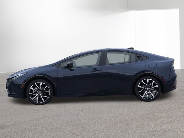 New 2026 Toyota Prius Plug-In Hybrid image 8