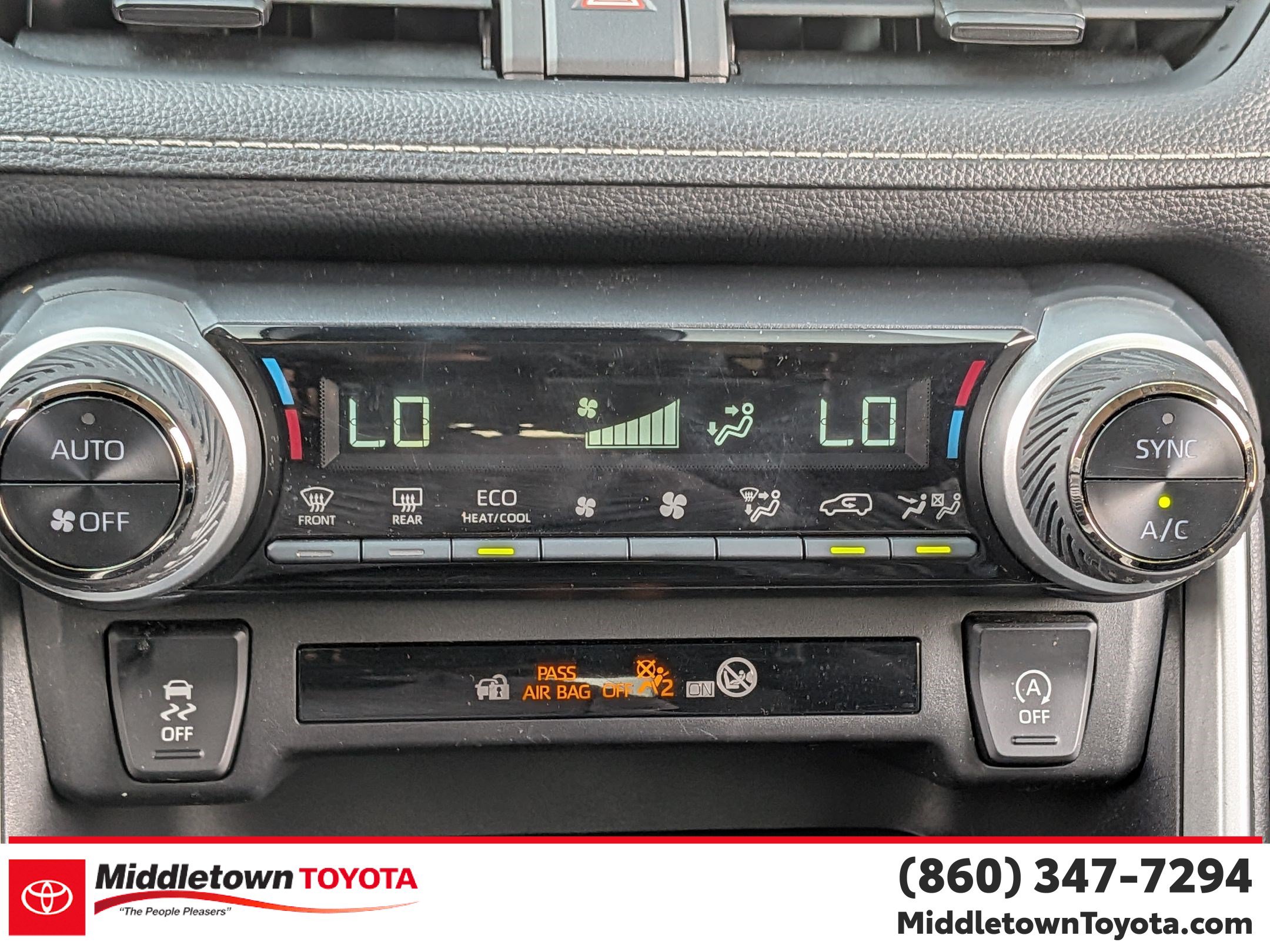 Certified 2025 Toyota RAV4 XLE AWD/4WD image 25