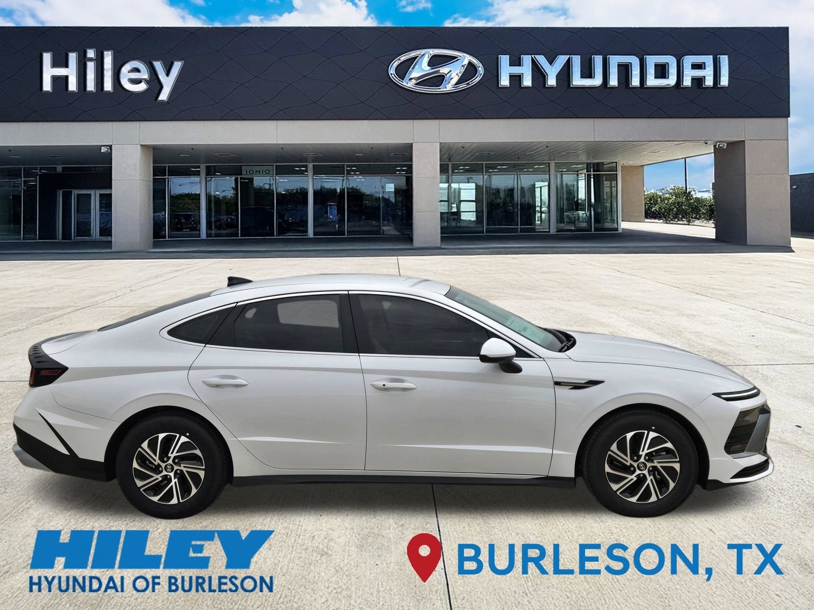 New 2026 Hyundai Sonata Blue FWD image 3