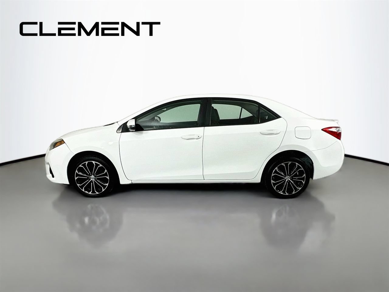 Used 2015 Toyota Corolla S FWD image 6