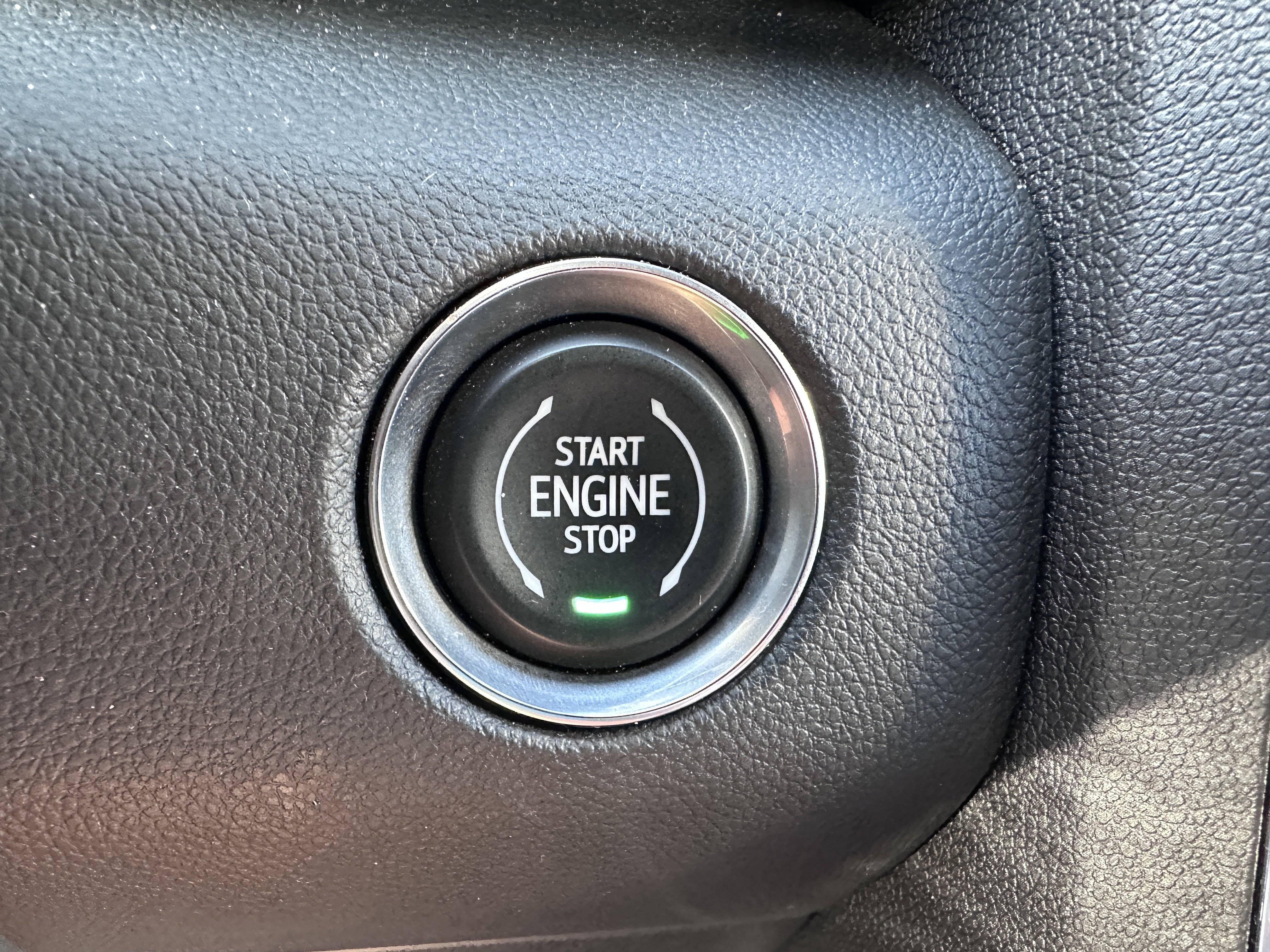 Used 2025 GMC Acadia Elevation image 19