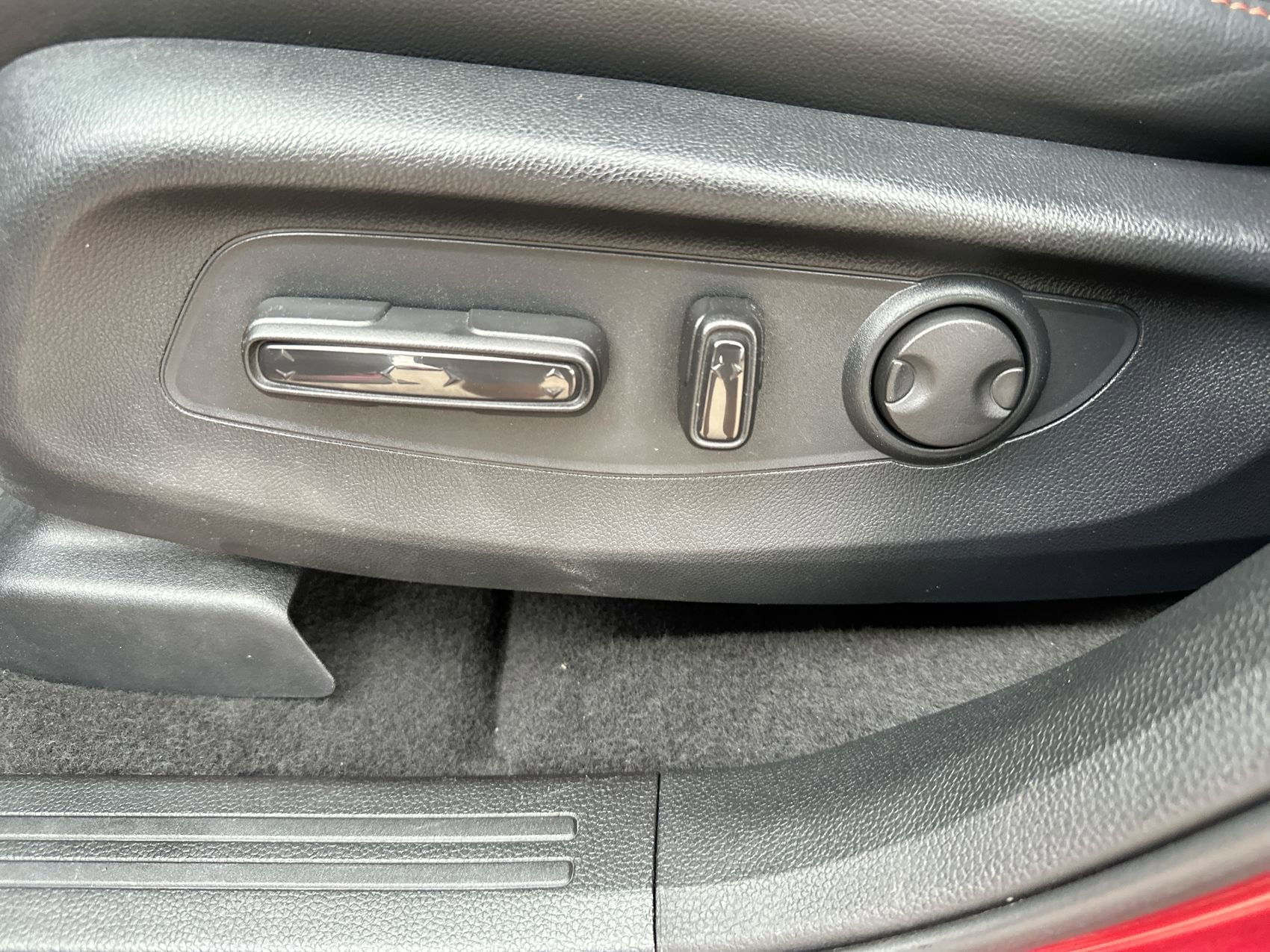 Used 2024 Honda CR-V Sport Touring image 12