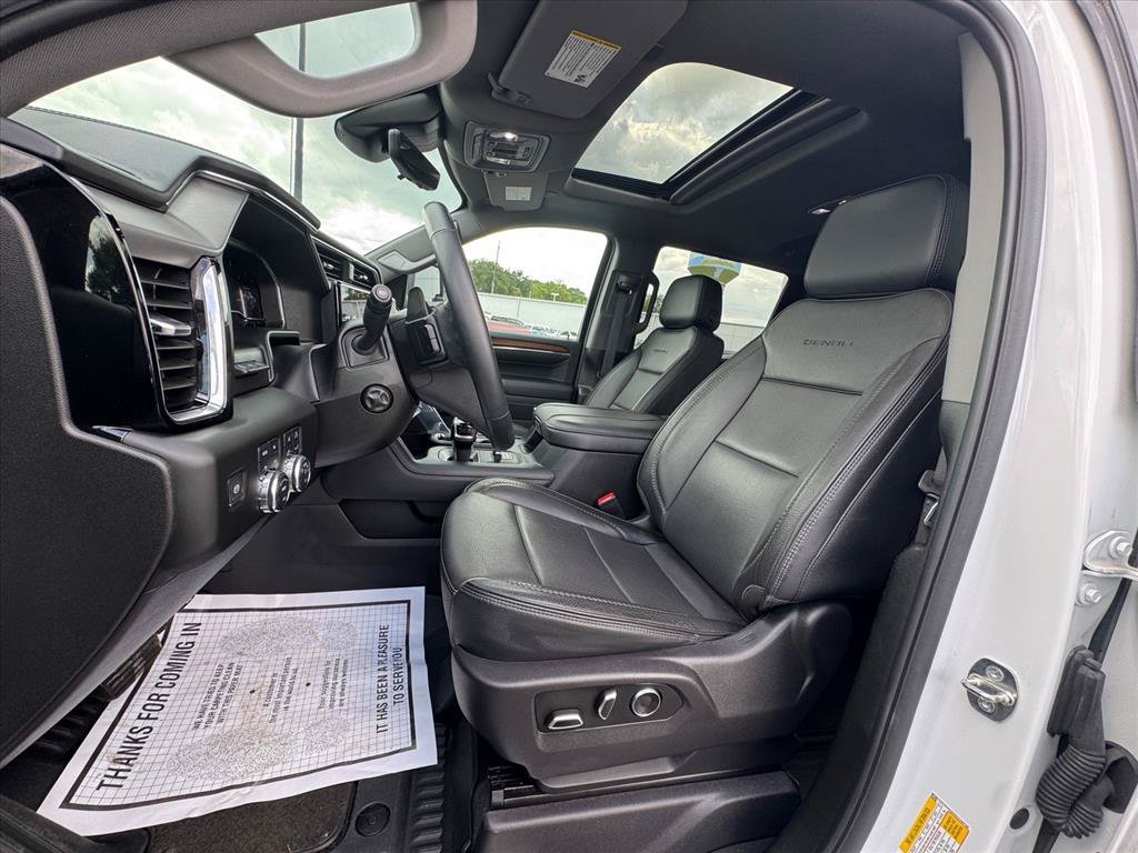 Used 2024 GMC Sierra 1500 Denali w/ Denali Reserve Package AWD/4WD image 19