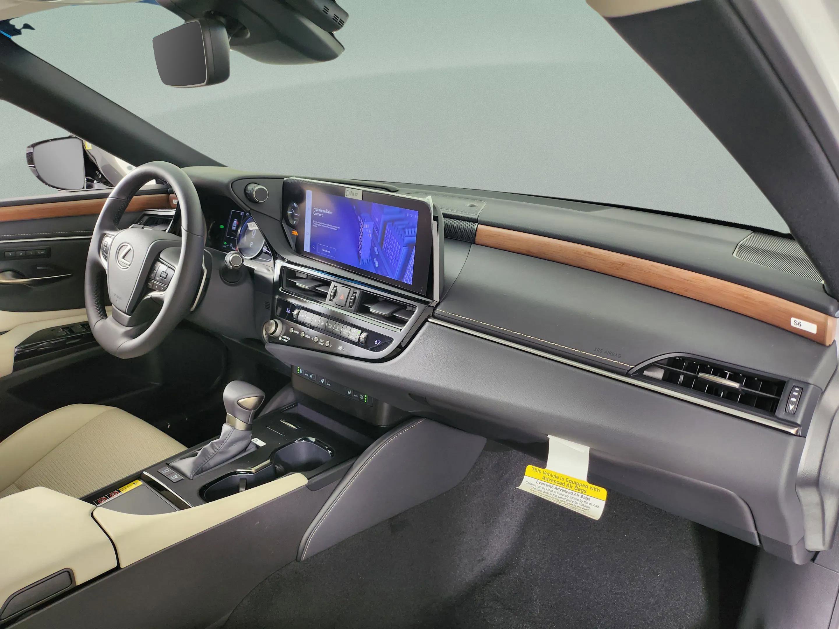 New 2025 Lexus ES 300h w/ Premium Package image 30