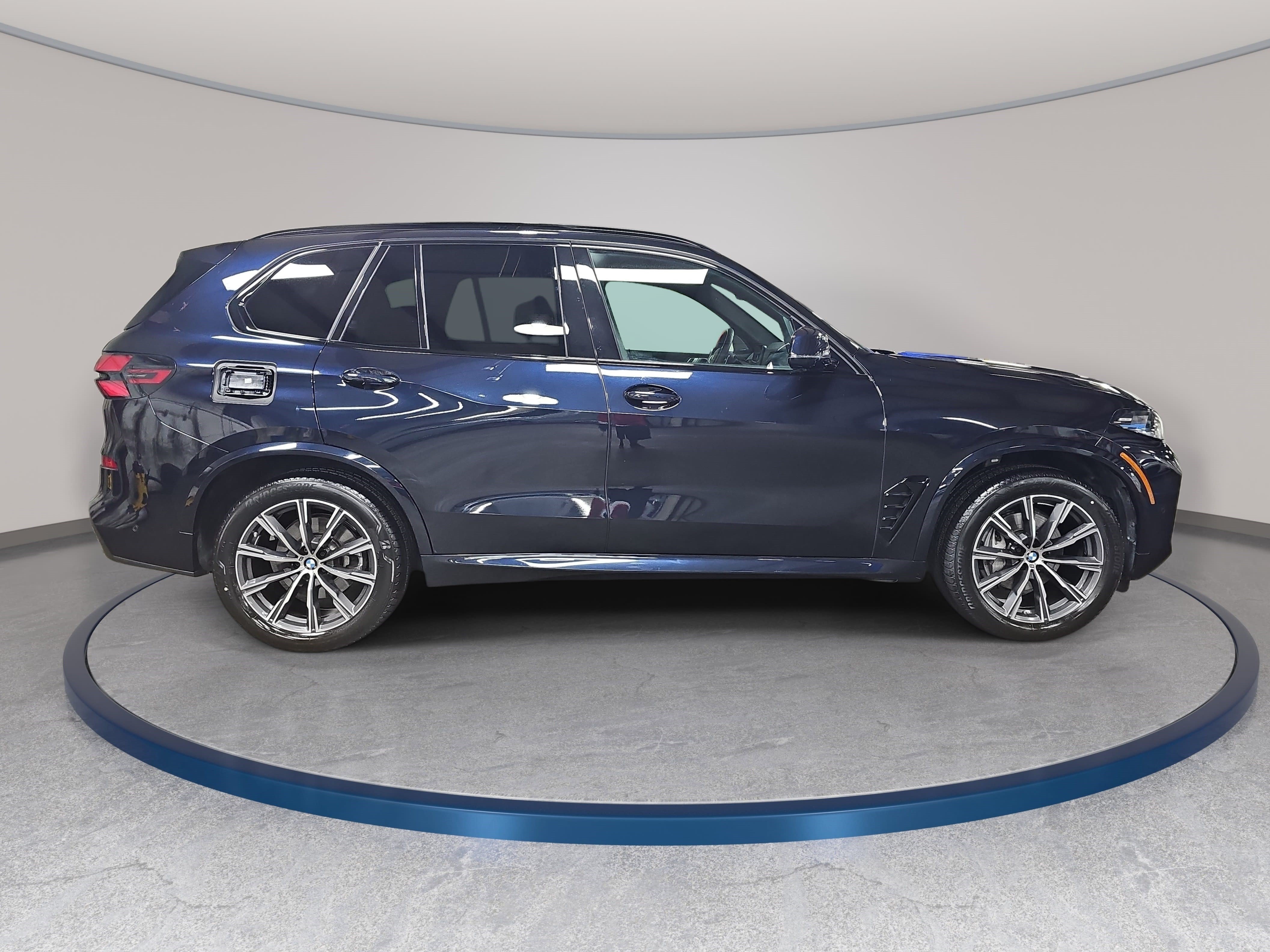 Used 2026 BMW X5 sDrive40i RWD image 4