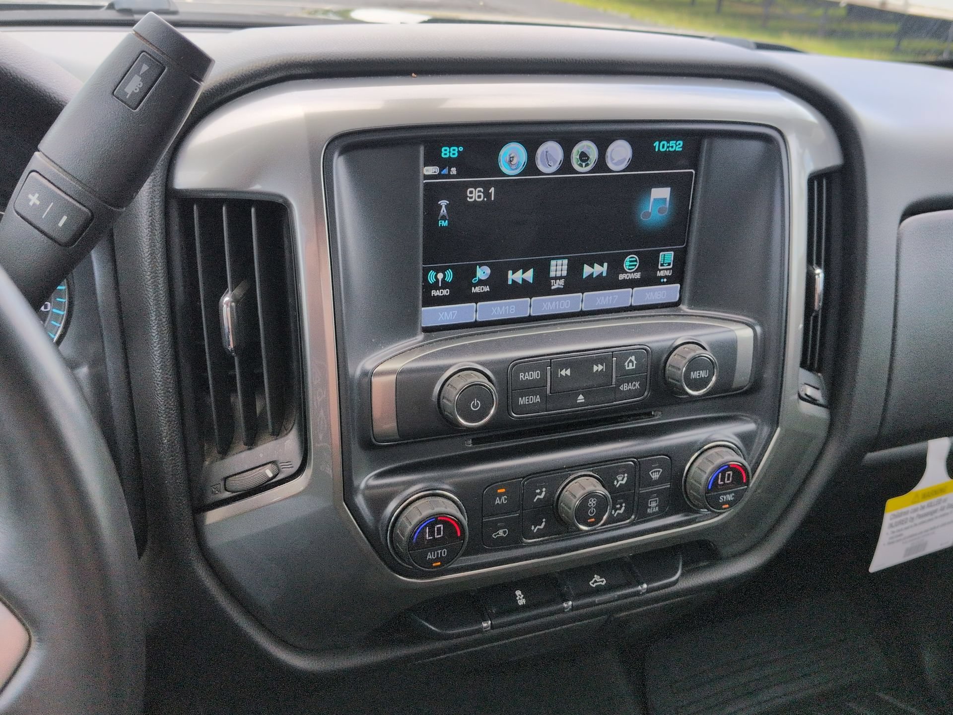 Certified 2018 Chevrolet Silverado 2500 LT w/ All Star Edition AWD/4WD image 13