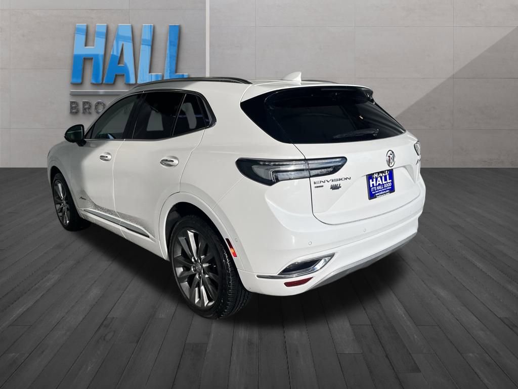 Used 2021 Buick Envision Avenir w/ Technology Package II image 3