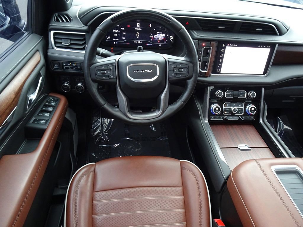 Used 2023 GMC Yukon Denali Ultimate w/ LPO, Floor Liner Package image 15