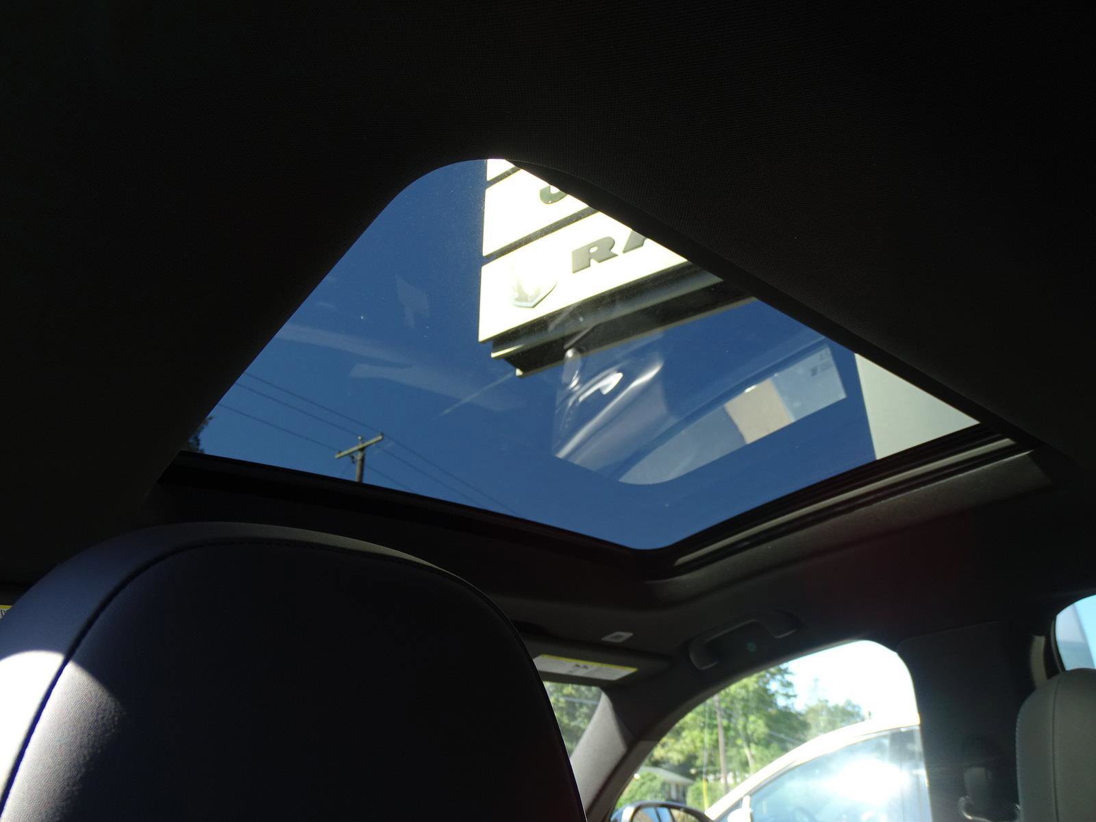 New 2024 Dodge Hornet R/T Plus w/ R/T Blacktop Package image 8