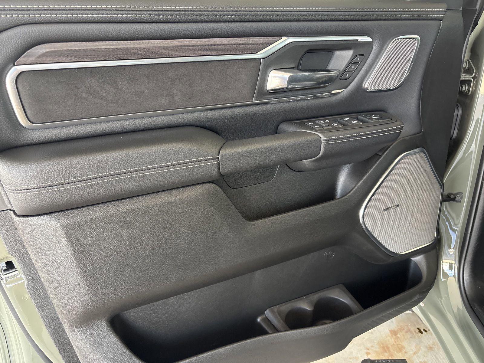 New 2026 RAM 1500 Laramie w/ Night Edition image 10
