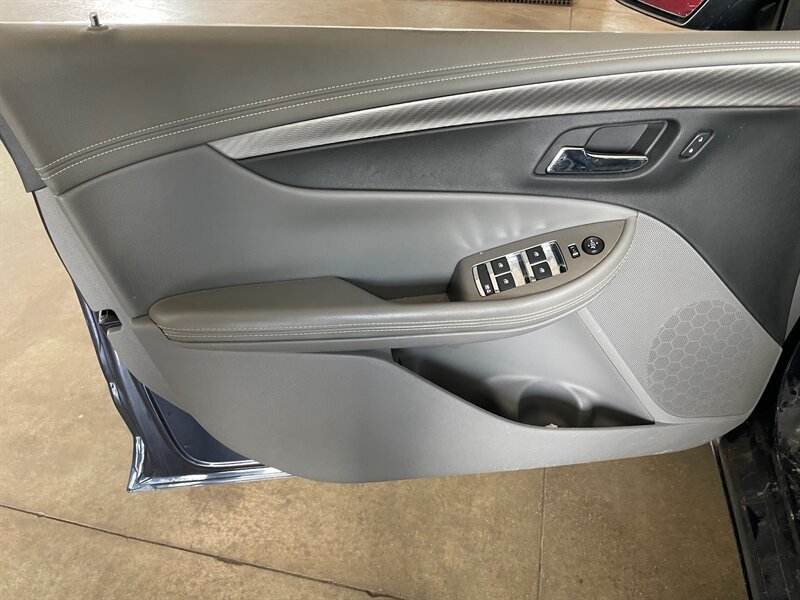 Used 2017 Chevrolet Impala LS FWD image 20