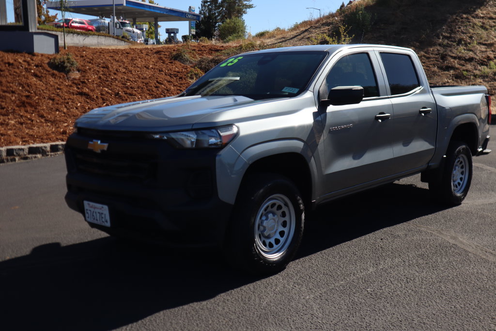 Used 2025 Chevrolet Colorado W/T