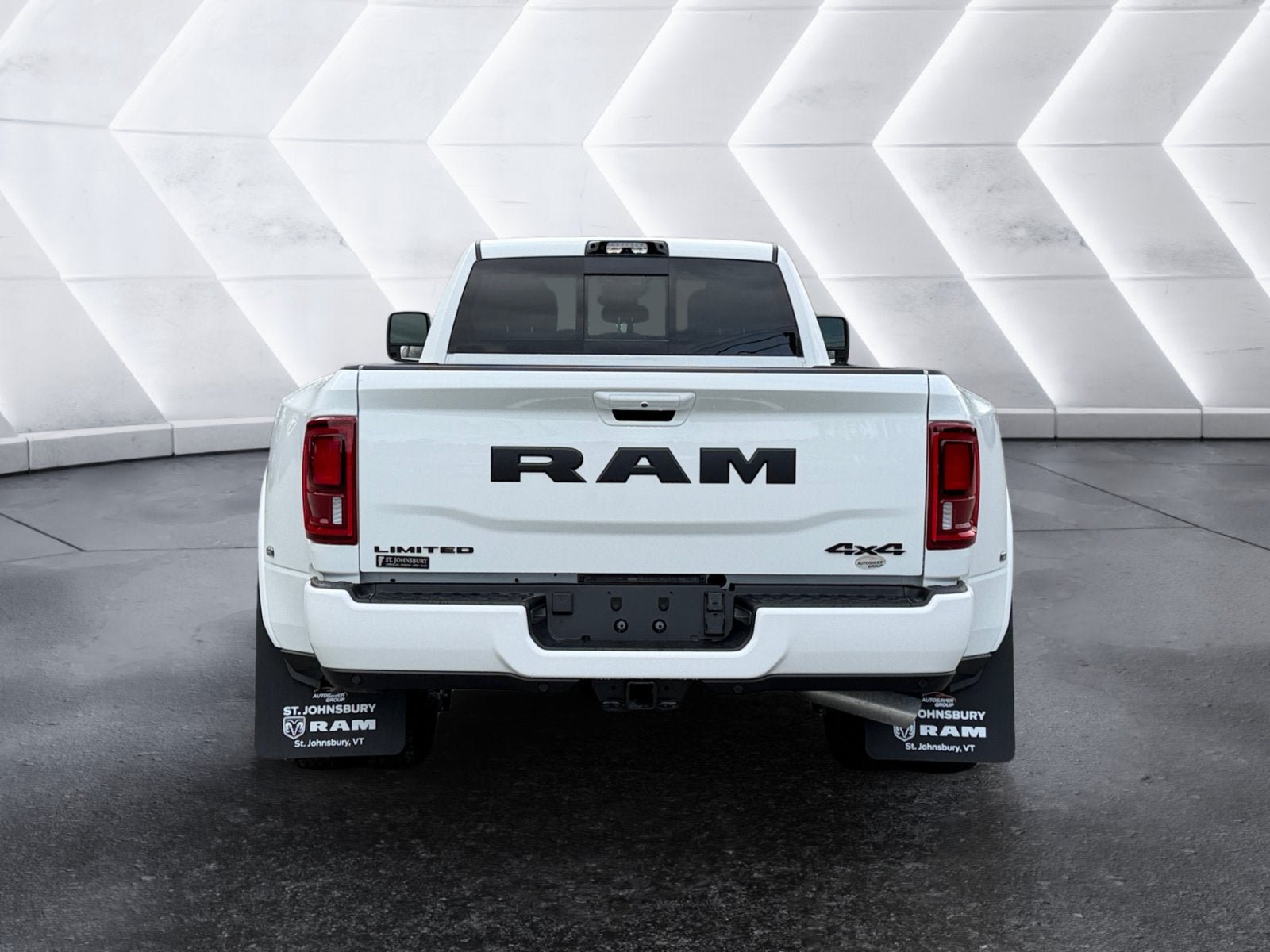 New 2026 RAM 3500 Limited AWD/4WD image 4