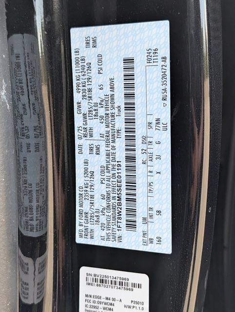Used 2025 Ford F250 Lariat w/ Lariat Ultimate Package AWD/4WD image 32