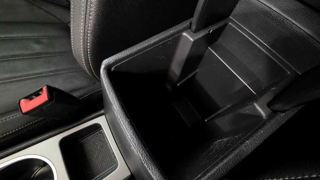 Used 2022 Volkswagen Passat 2.0T FWD image 33