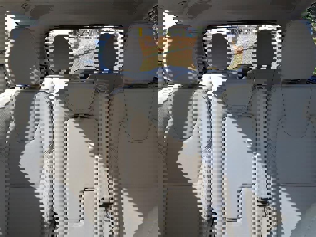 Used 2022 Volvo XC90 T6 Inscription w/ Advanced Package image 19