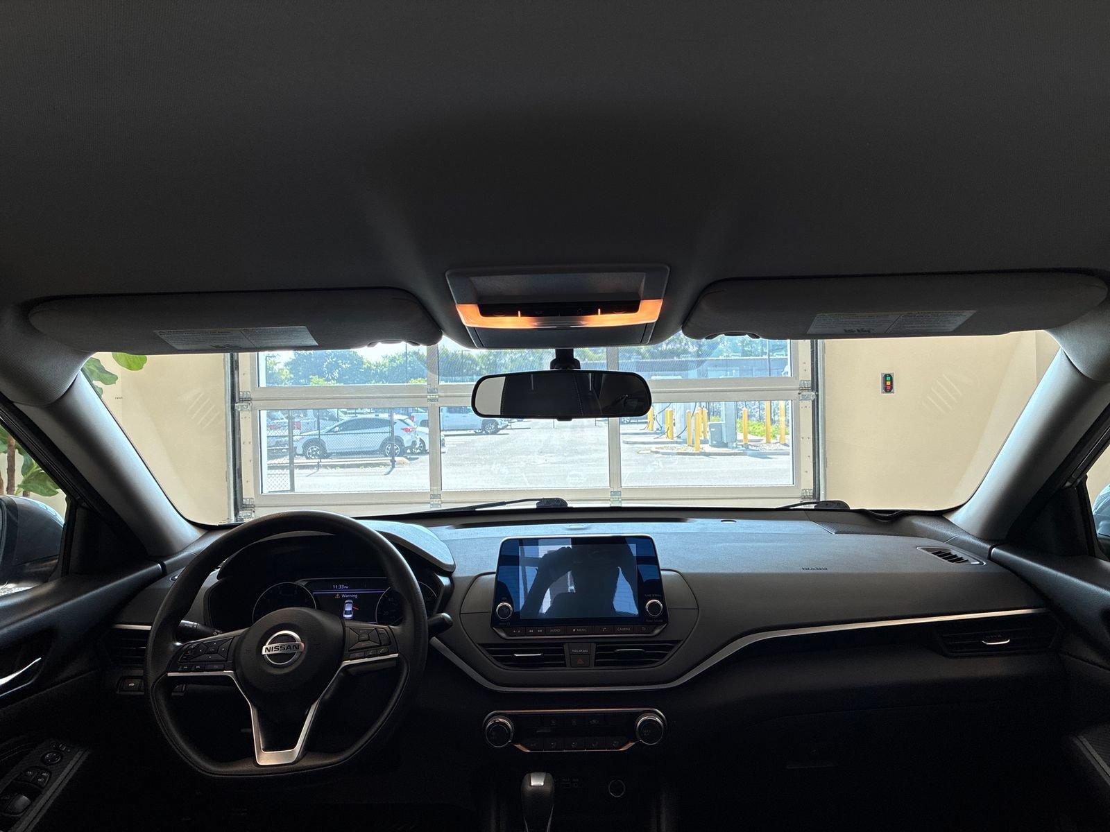 Used 2019 Nissan Altima 2.5 S FWD image 9