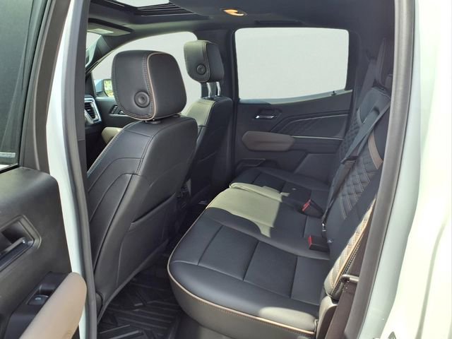 Certified 2025 GMC Canyon Denali image 20