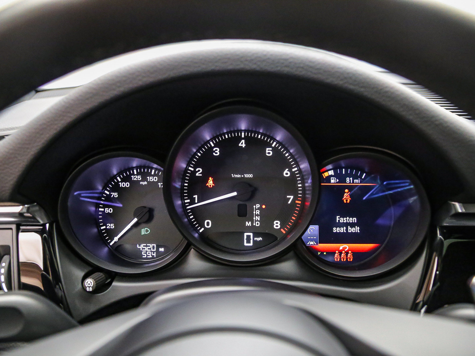 Certified 2026 Porsche Macan AWD/4WD image 24
