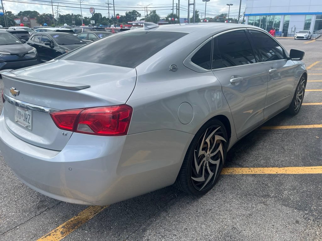 Used 2015 Chevrolet Impala LT w/ Convenience Package FWD image 4