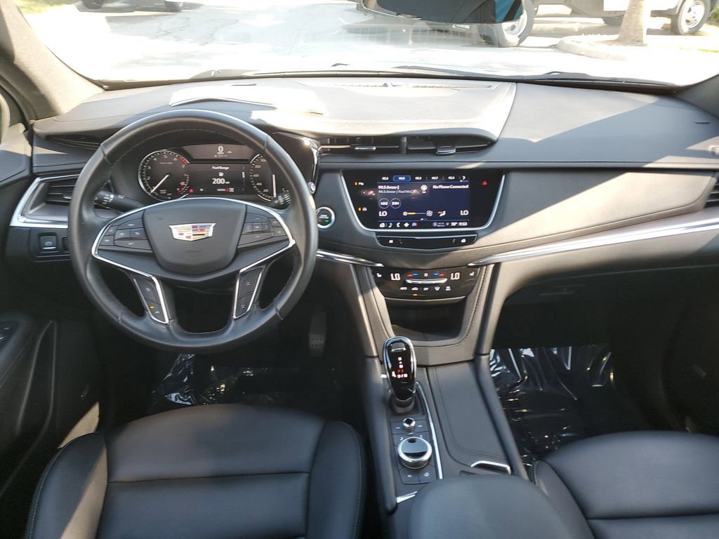 Used 2023 Cadillac XT5 Luxury image 17