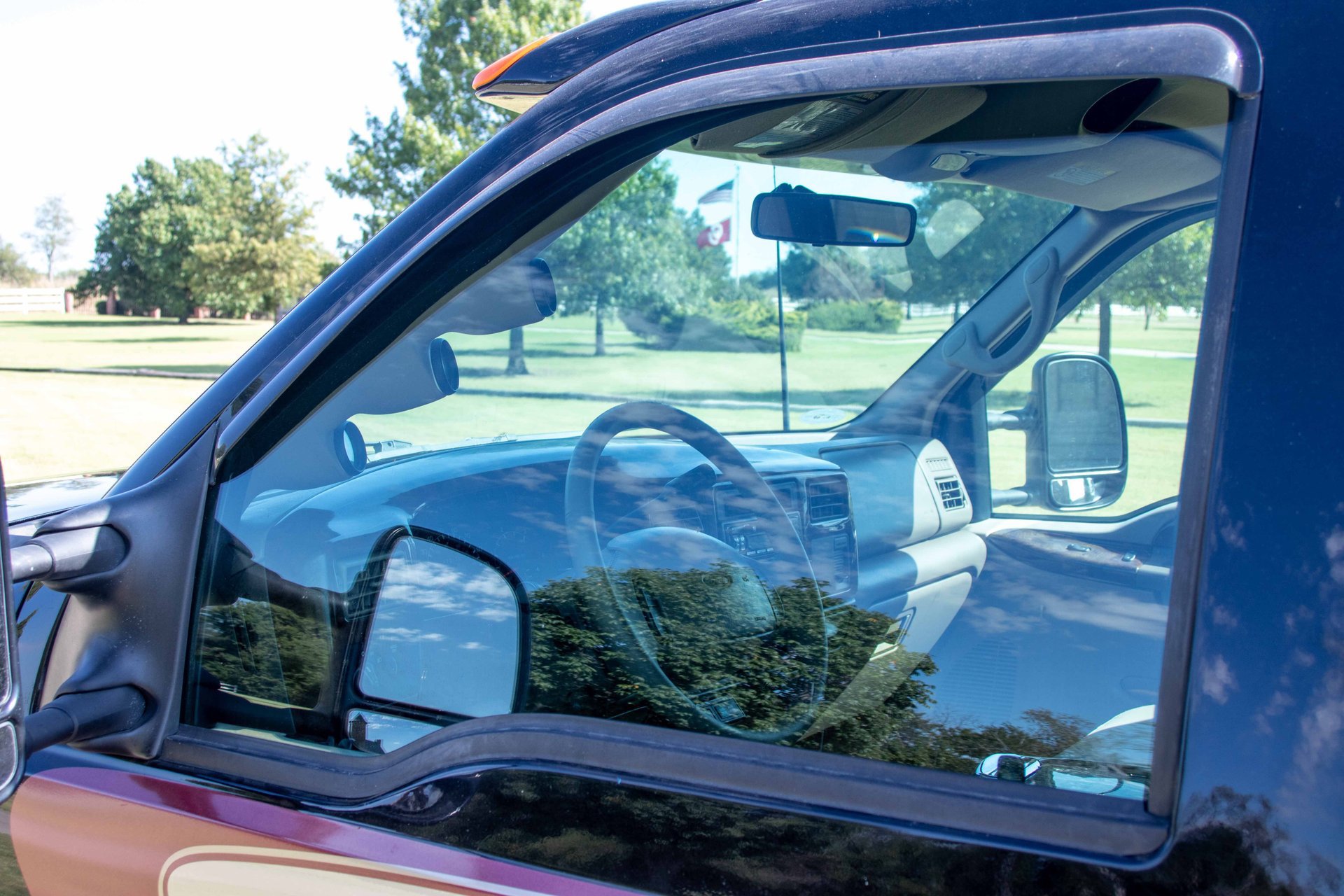 Used 2000 Ford F350 Lariat image 33