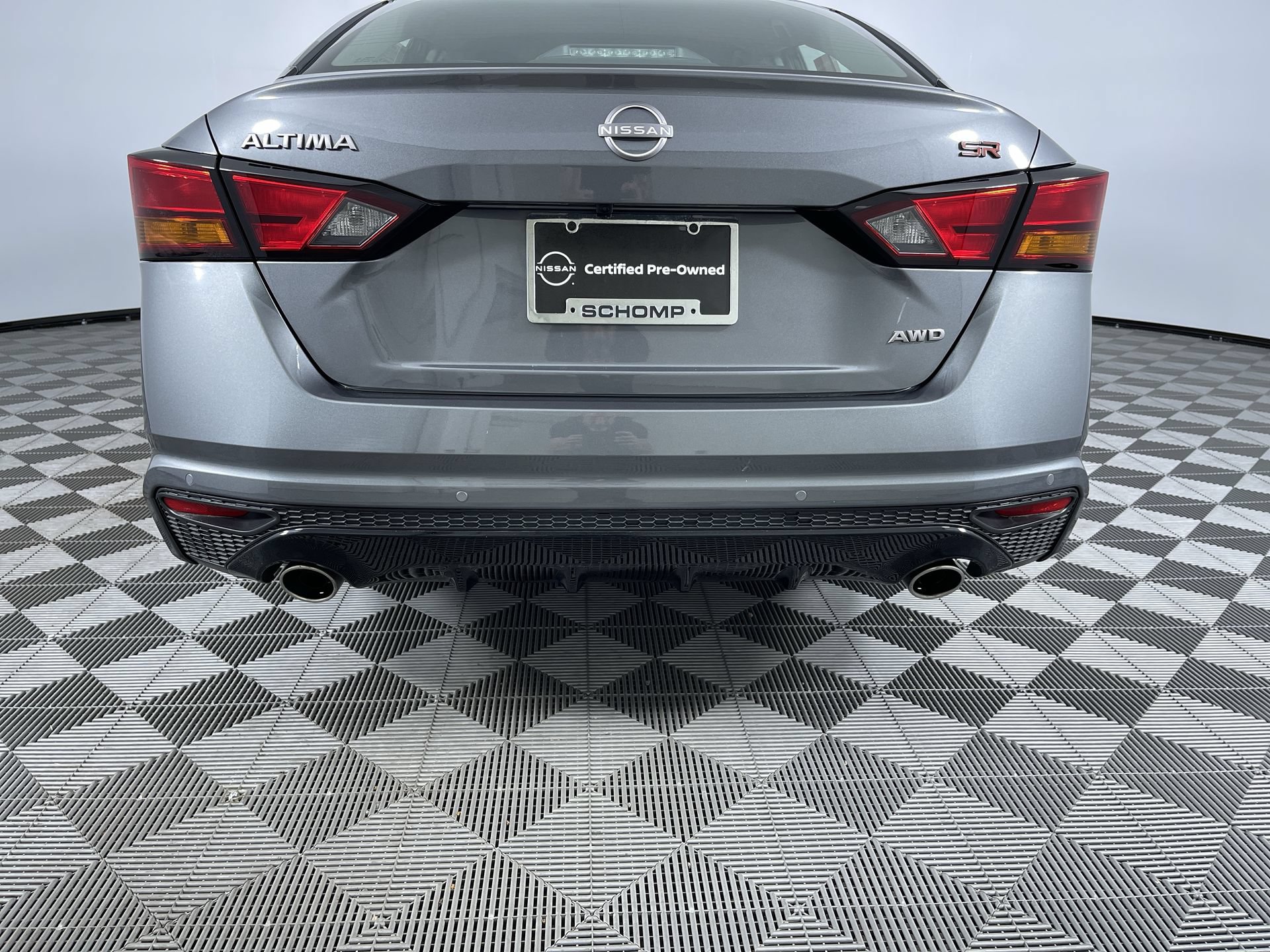 Used 2025 Nissan Altima 2.5 SR AWD/4WD image 23