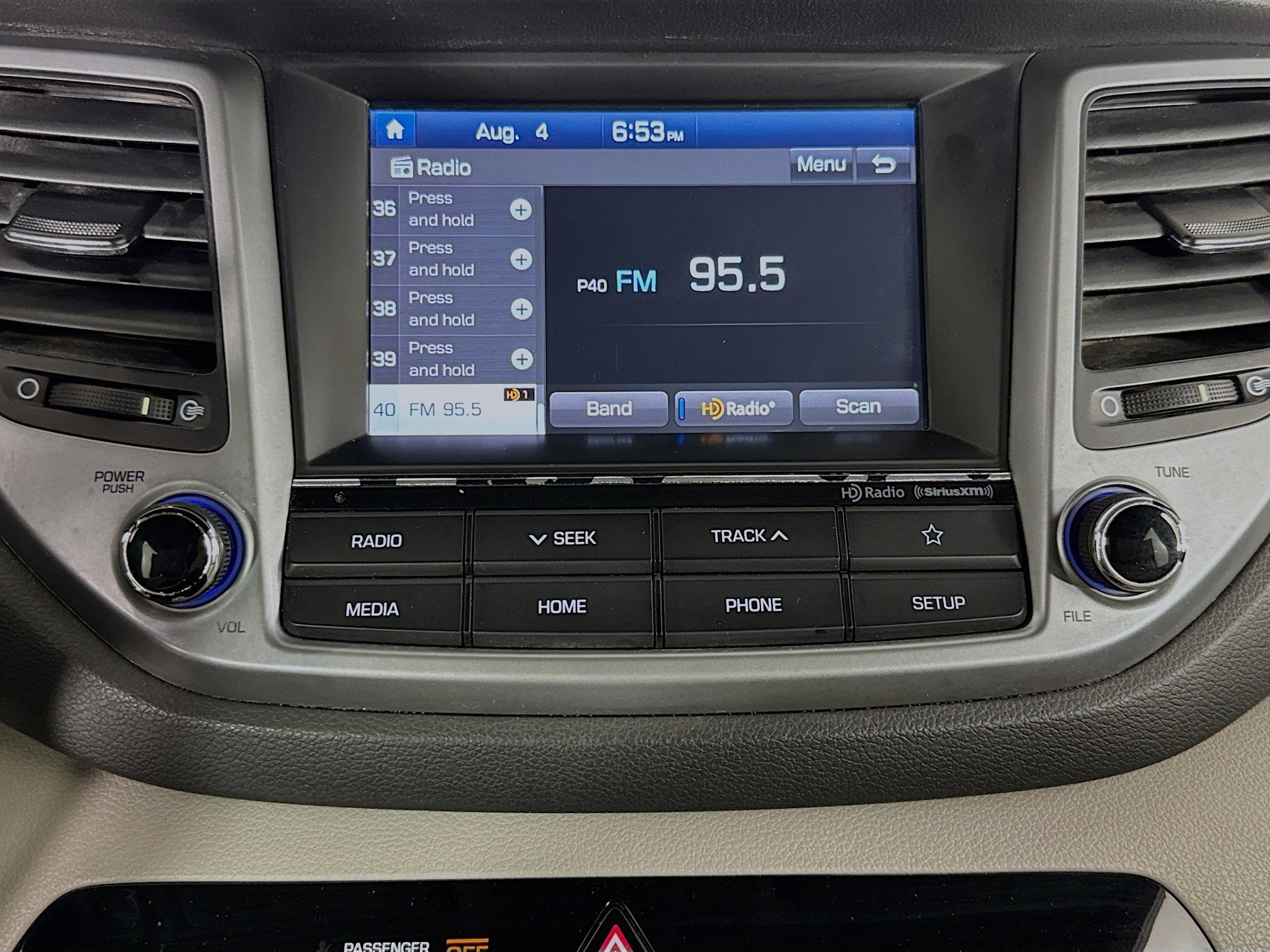 Used 2018 Hyundai Tucson SEL image 17