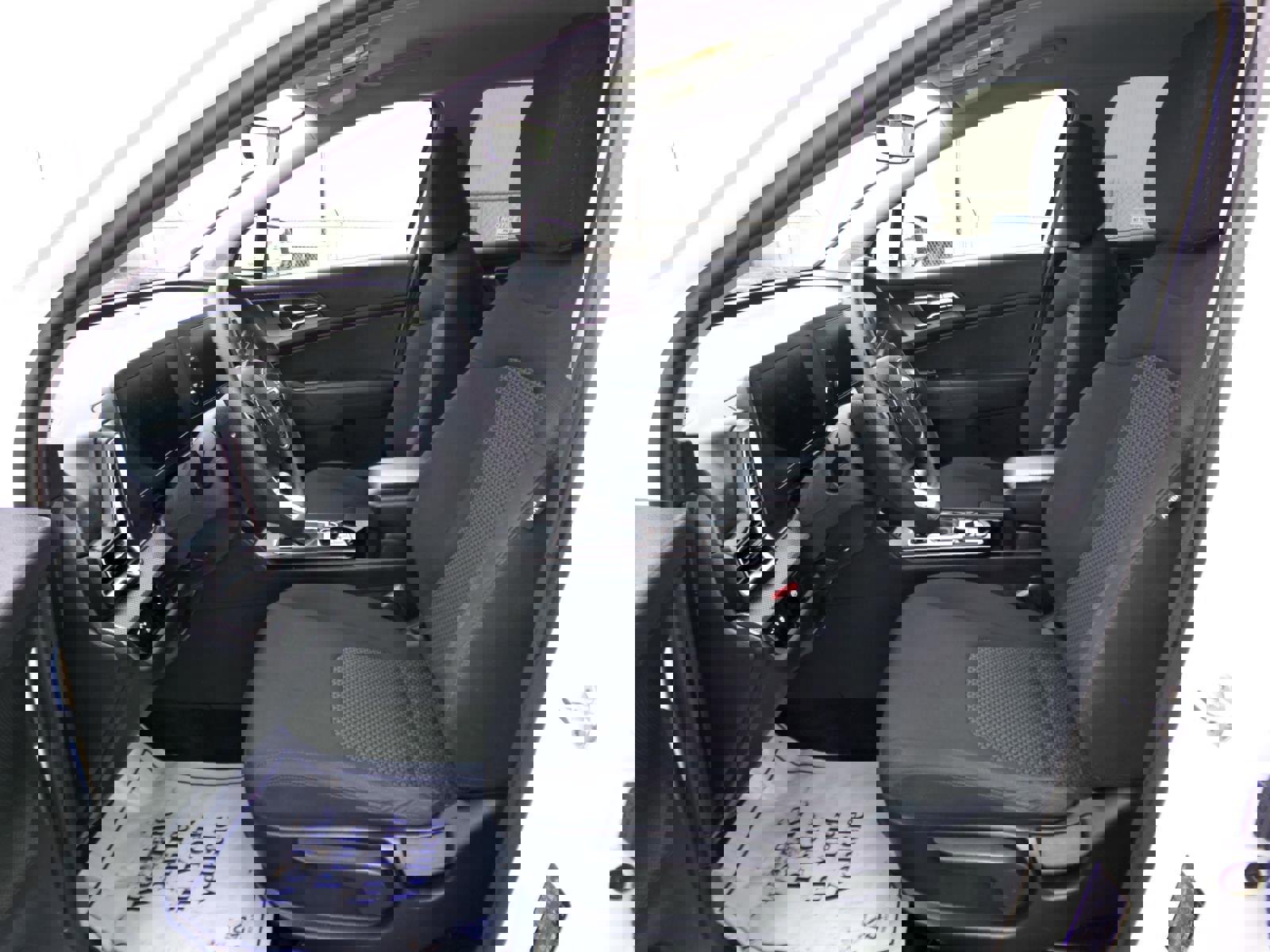 Used 2023 Kia Sportage LX image 11