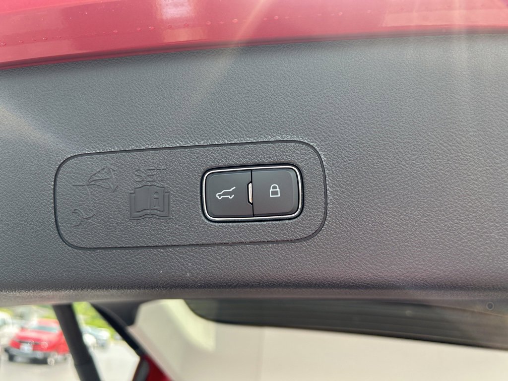 New 2025 Lincoln Aviator Reserve w/ Equipment Group 201A image 17