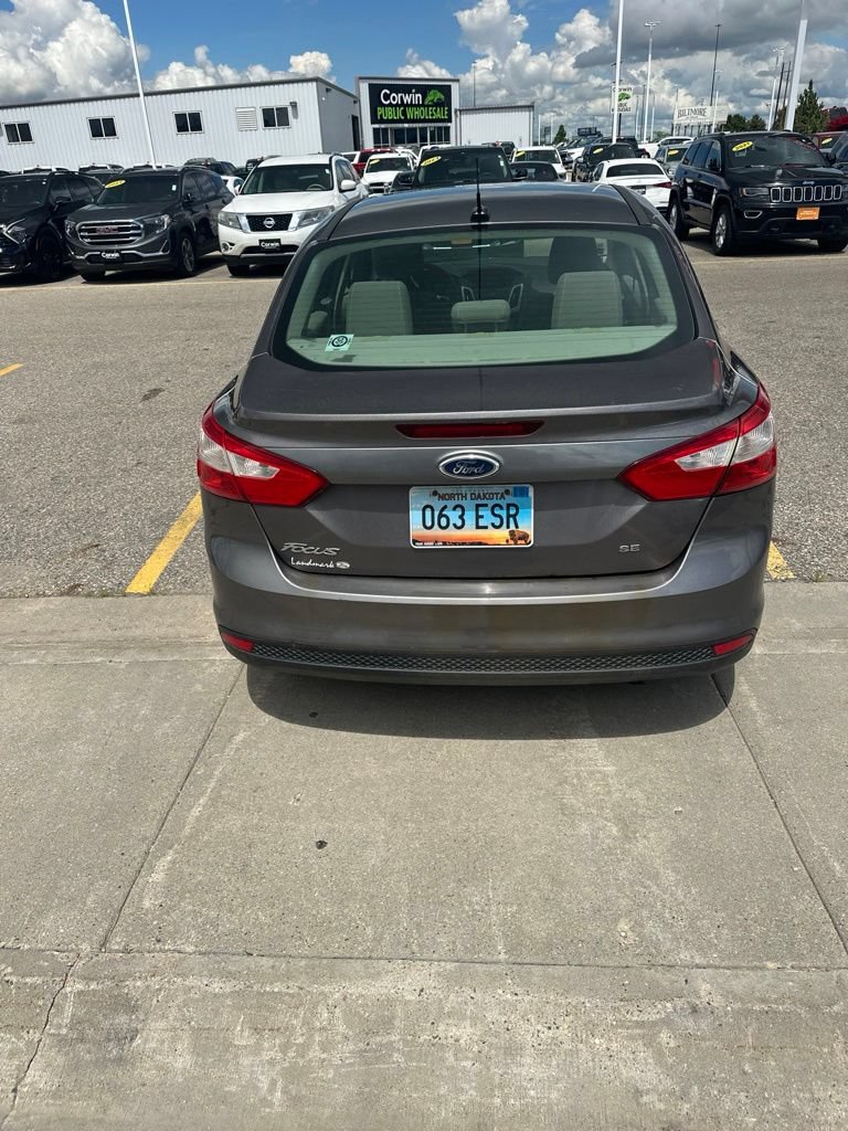 Used 2012 Ford Focus SE FWD image 6