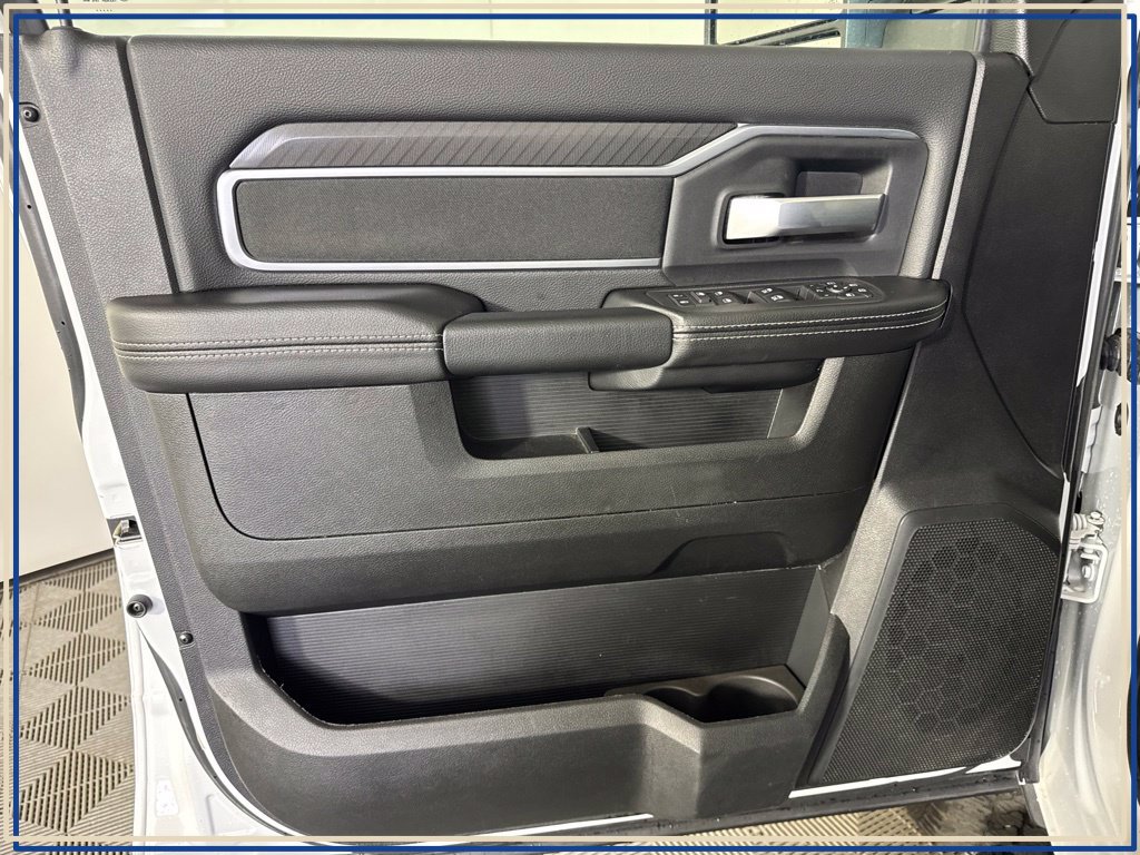 Used 2026 RAM 2500 Big Horn AWD/4WD image 36