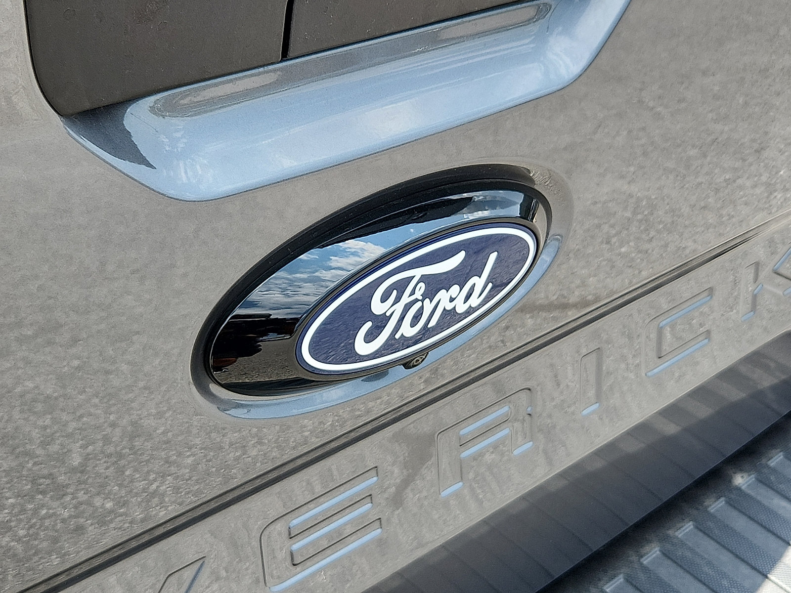 New 2026 Ford Maverick XLT FWD image 18