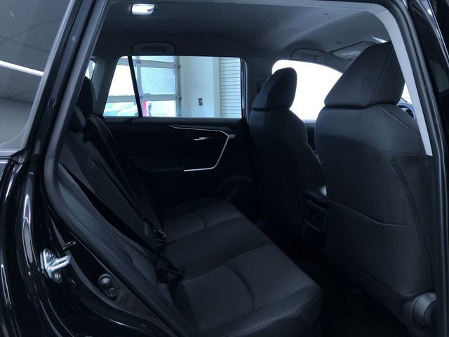 Certified 2025 Toyota RAV4 XLE image 21