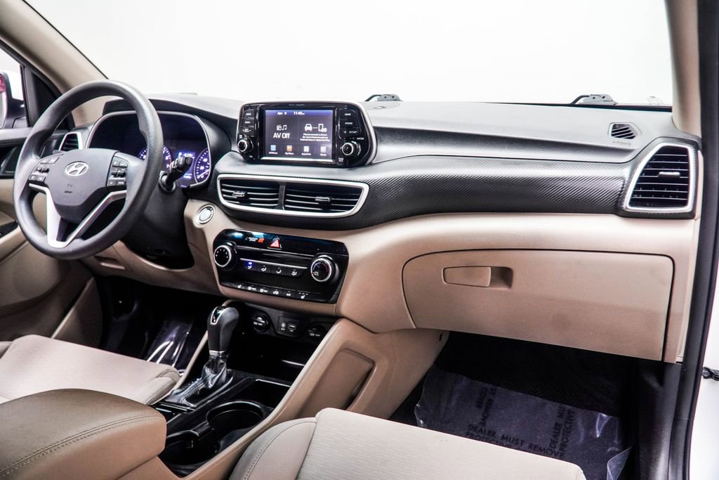 Used 2019 Hyundai Tucson Value FWD image 16