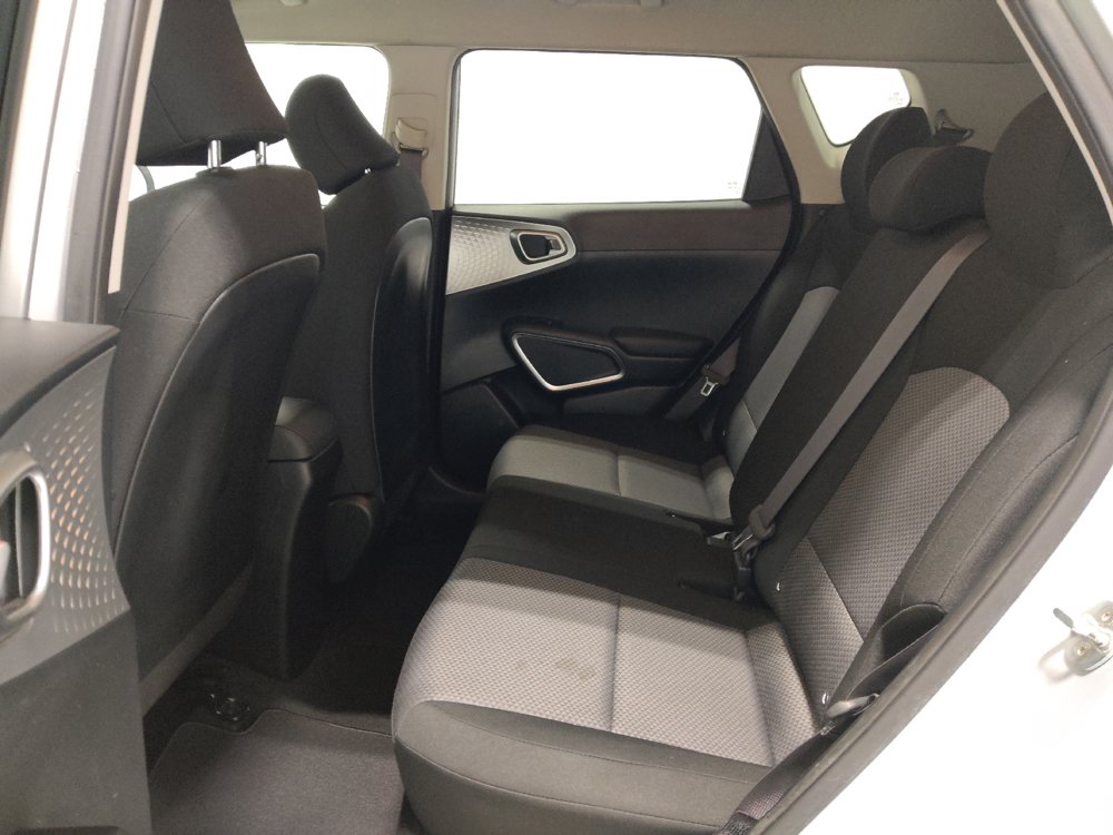 Used 2021 Kia Soul LX FWD image 18