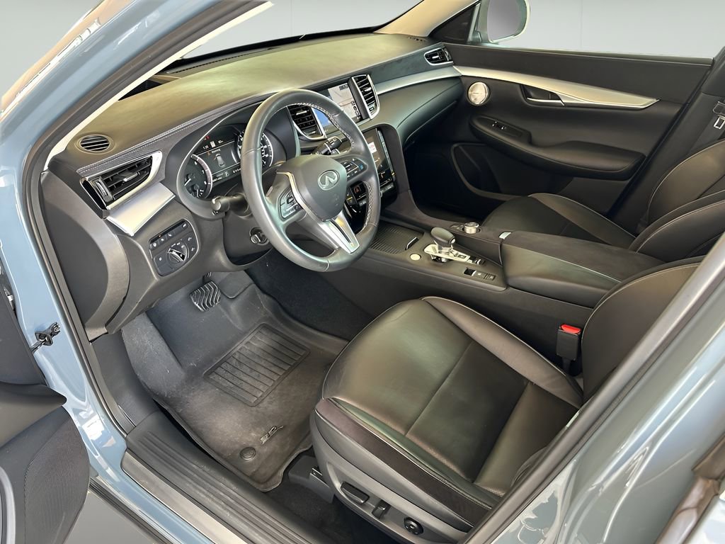 Used 2022 INFINITI QX50 Sensory image 11