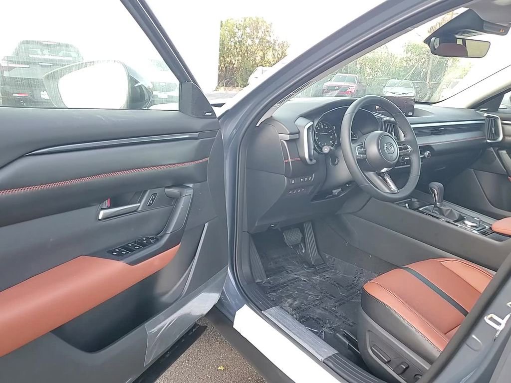 New 2026 MAZDA CX-50 AWD 2.5 S w/ Cargo Package image 11