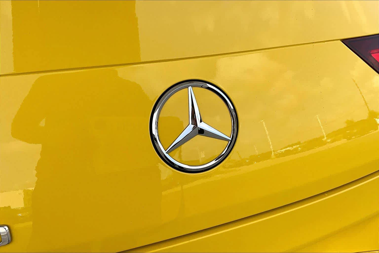 Used 2023 Mercedes-Benz CLA 250 image 10