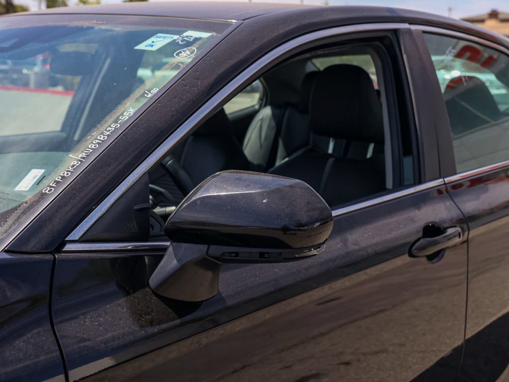 Used 2024 Toyota Camry SE FWD image 12
