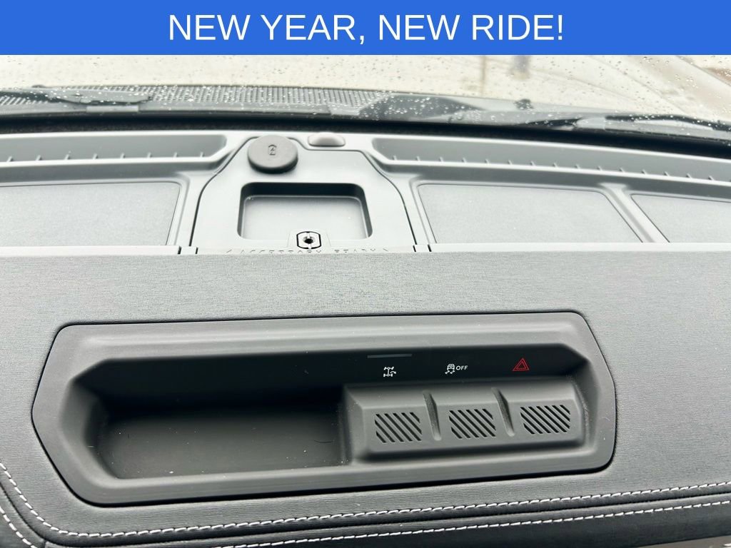 Used 2025 Ford Bronco Outer Banks image 35