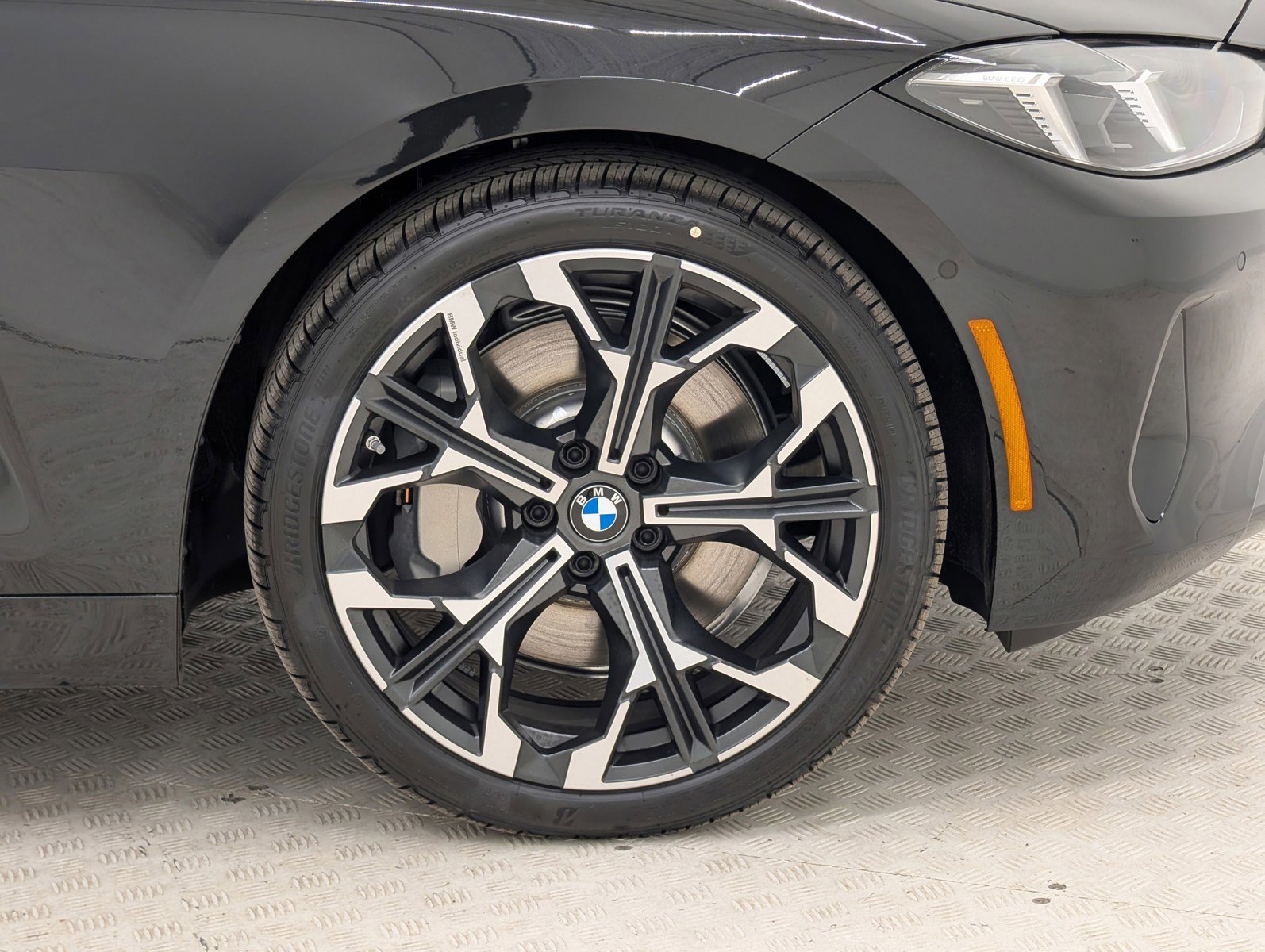 New 2025 BMW 430i Coupe w/ Convenience Package image 10