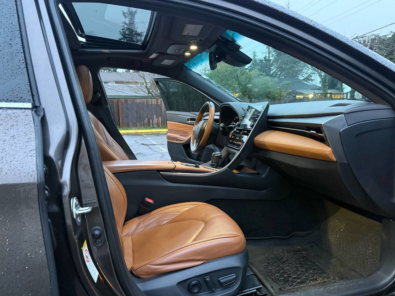 Used 2019 Toyota Avalon Limited w/ Advanced Safety Package image 12